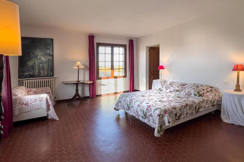 Mas De Charme En Pleine Camargue Villa Saint-Gilles  Exteriör bild
