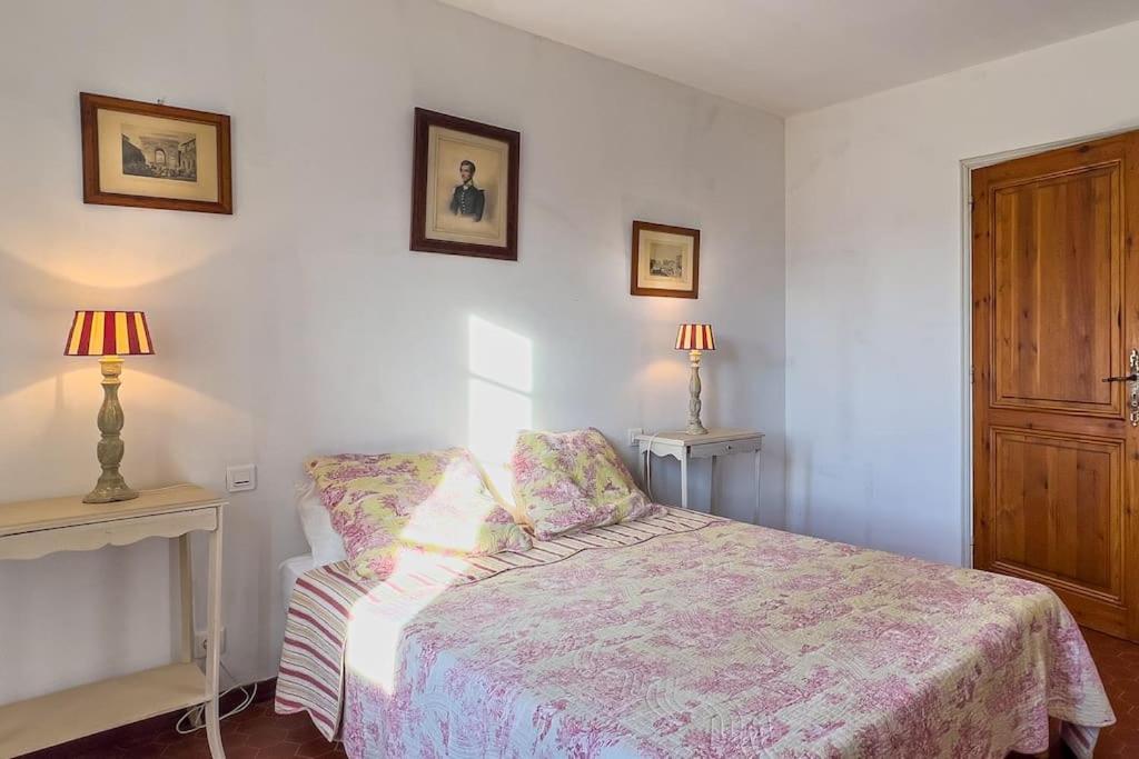 Mas De Charme En Pleine Camargue Villa Saint-Gilles  Exteriör bild